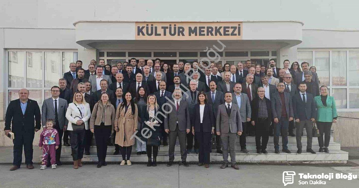 "Efeler’de Eğitim Liderleri İçin Okuma Seferberliği: Yeni Dönem Başladı" başlıklı haber için fotorea