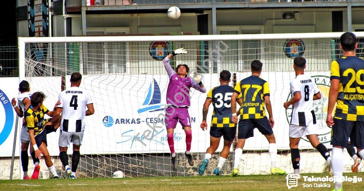 "Çeşme Derbisinde Golsüz Gece: İki Dev Puanları Paylaştı" başlıklı haber için fotorealistik, profesy