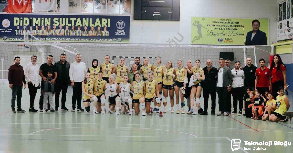 "Didim Belediyespor'dan Voleybol Ziyafeti: 3-2'lik Zafer" başlıklı haber için fotorealistik, profesy