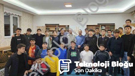 Fen Liseli Gençler Emirdağ’da Maneviyat ve Eğlenceyi Birleştirdi