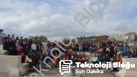 AFAD gönüllüleri Stratonikeia’da tarihle nefes aldı