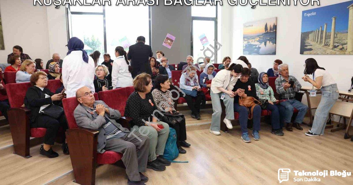 "Dijital Köprüler Projesi: Teknolojiyle Kuşaklar Arası Bağlar Güçleniyor" başlıklı haber için fotore