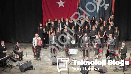 Efeler’de Sanat Rüzgarı: Maarif Korosu’ndan Büyüleyici Performans