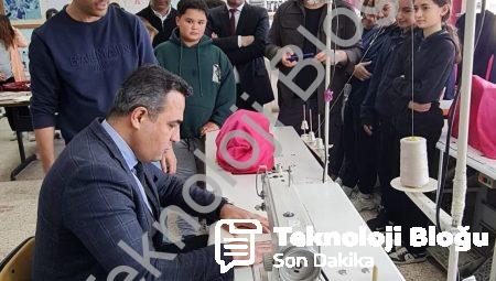 Sarıgöl Kaymakamı Halil Dalak Öğrencilerle Atölyede Üretime Katıldı